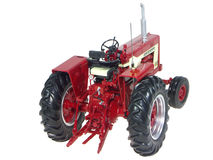 IH 806 TRACTOR    Precision Key No 4