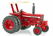 IH 856 TRACTOR with RPOS and rear duals