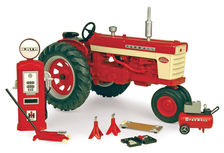 IH FARMALL 460 TRACTOR with workshop accessories