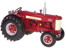 IH FARMALL W450D with wf axle    High detail