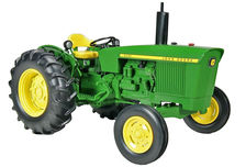 JOHN DEERE 2020 TRACTOR  highly detailed
