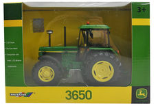 JOHN DEERE 3650 MFWD TRACTOR