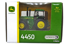 JOHN DEERE 4450 TRACTOR  Authentics No 6   miniature precision model