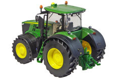 JOHN DEERE 7230R TRACTOR
