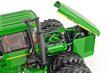 JOHN DEERE 8850 4WD TRACTOR on DUALS  Prestige Select series