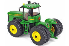 JOHN DEERE 9620 4WD TRACTOR on DUALS