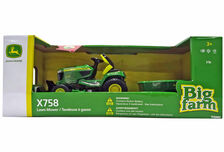 JOHN DEERE X758 LAWN TRACTOR RIDE ON MOWER w BLADE + TRAILER   Big Farm Serie