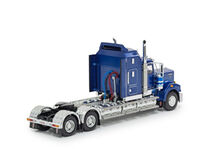 KENWORTH T900 METALLIC BLUE