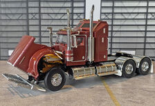 KENWORTH W900 8 colours available  alloy wheels