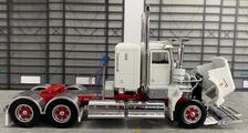 Kenworth W900 SAR