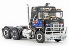 MACK F700 COE PRIME MOVER TRUCK red green light blue black