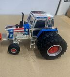 SILVER CHROME 1570 2026 FARM SHOW CHASE MODEL