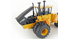 STEIGER SERIES III CA325 4WD on DUALS  Industrial yellow  Prestige Series