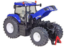 T8390 TRACTOR