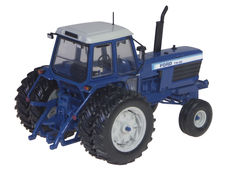 TW30 TRACTOR with rear duals 1979  very detailed