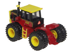 VERSATILE 935 4WD TRACTOR with DUALS